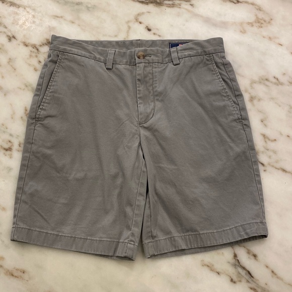 Vineyard Vines Shorts - Picture 4 of 4